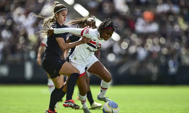 Futebol feminino: Corinthians derrota o São Paulo e fica perto do 6º título do Brasileirão A1